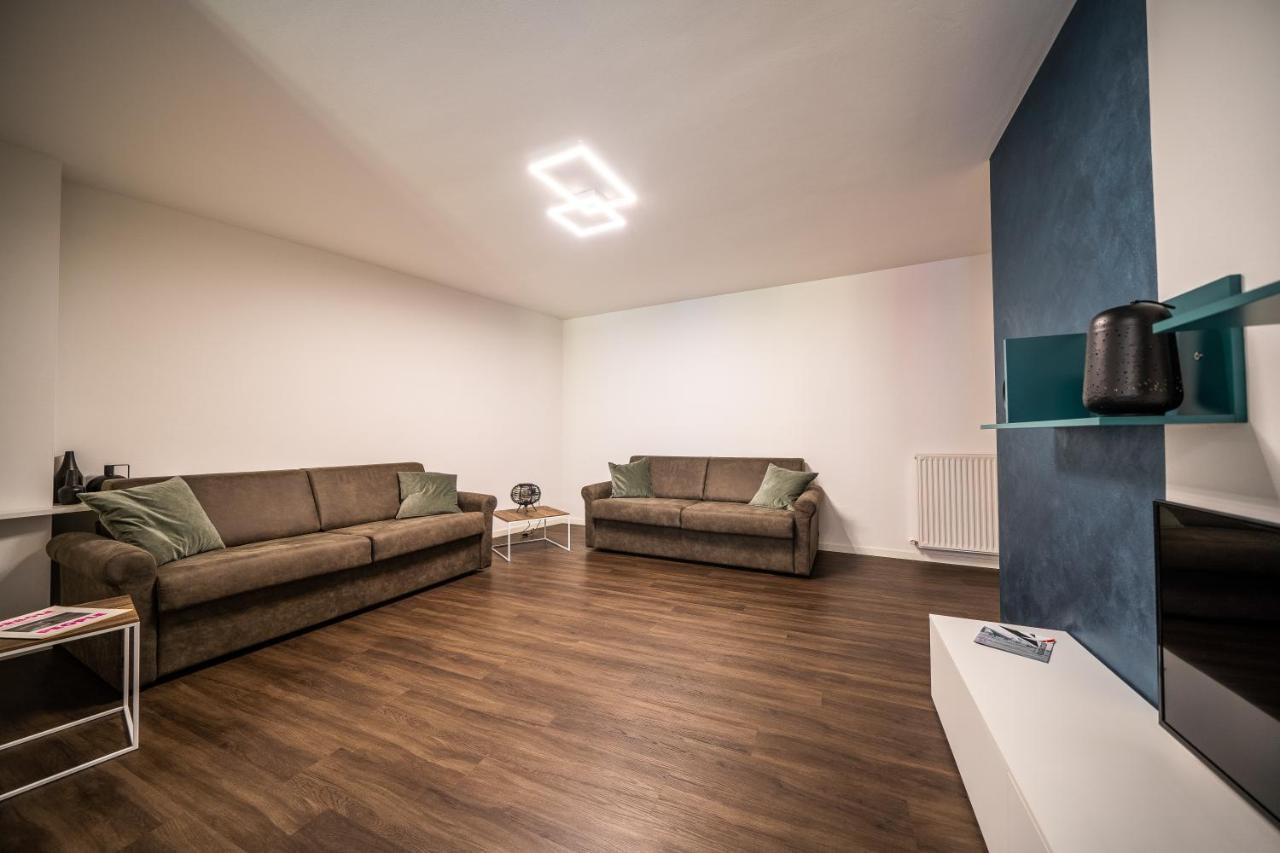 Appartamenti Vasco Renna Surf Center Torbole Sul Garda Exterior foto