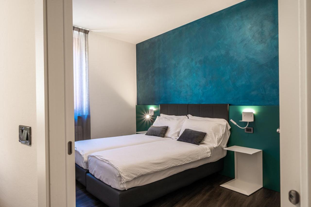 Appartamenti Vasco Renna Surf Center Torbole Sul Garda Exterior foto